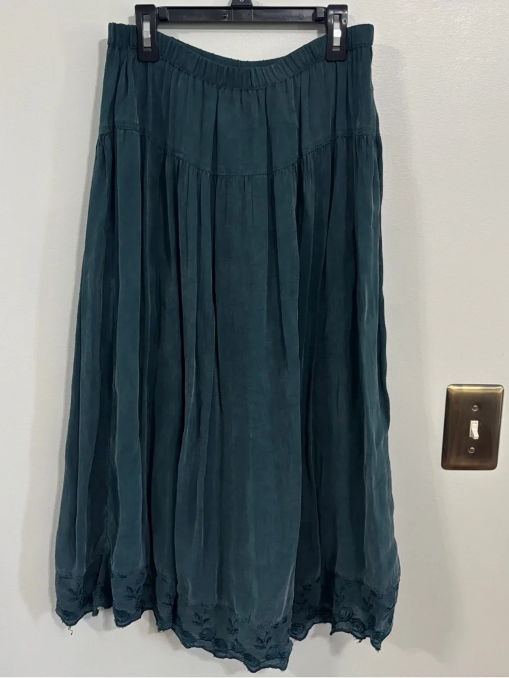 Vintage Johnny Was embroidered rayon midi skirt green